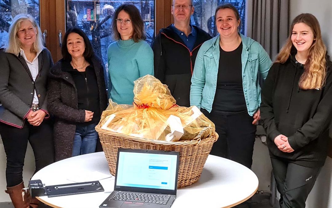 Große Freude an der Gemeinschaftsschule Hassee: Notebooks für Schülerinnen und Schüler