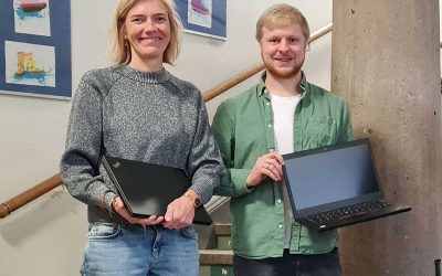 Notebook-Spende für Schülerinnen und Schüler der Klaus-Groth-Gemeinschaftsschule