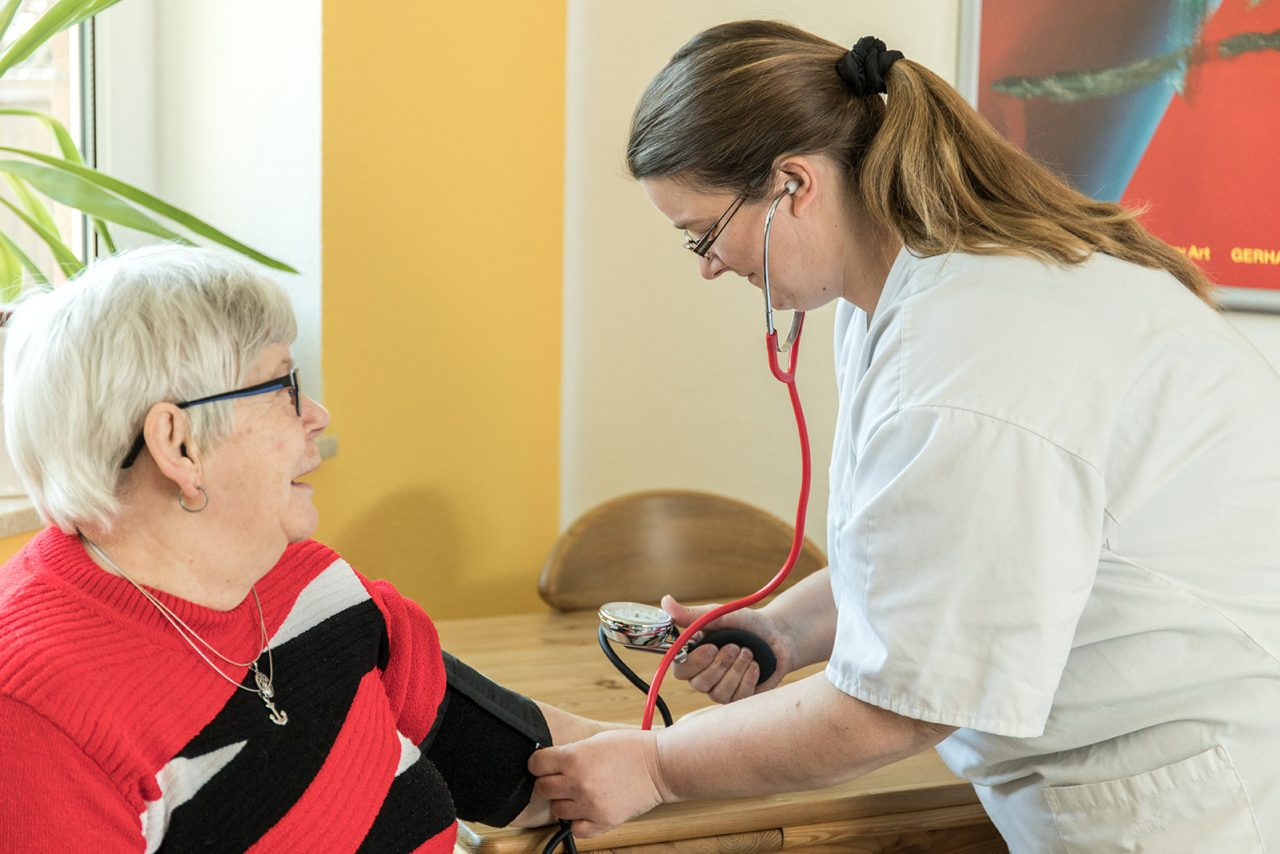 Wege in die Pflege Wege in die Pflege